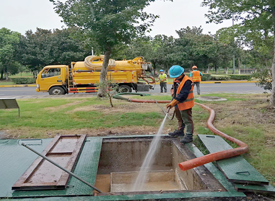 北泉镇化油池清理